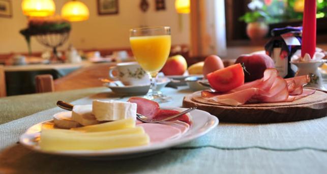 טודנאו Hotel Lawine מראה חיצוני תמונה